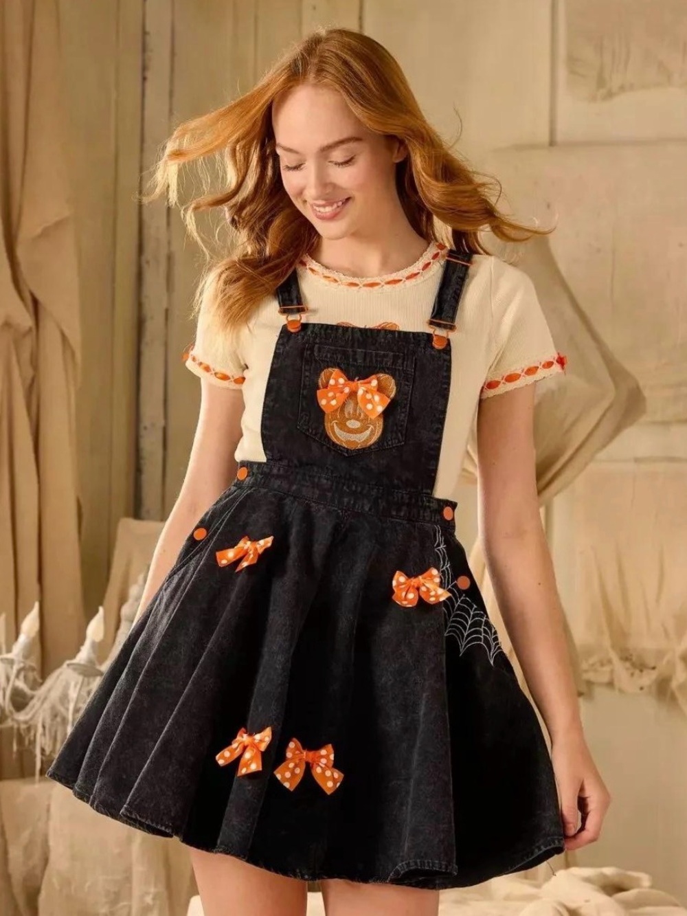 Disney Her Universe Minnie Mouse Halloween Overall Skort Black Orange NWT Medium
